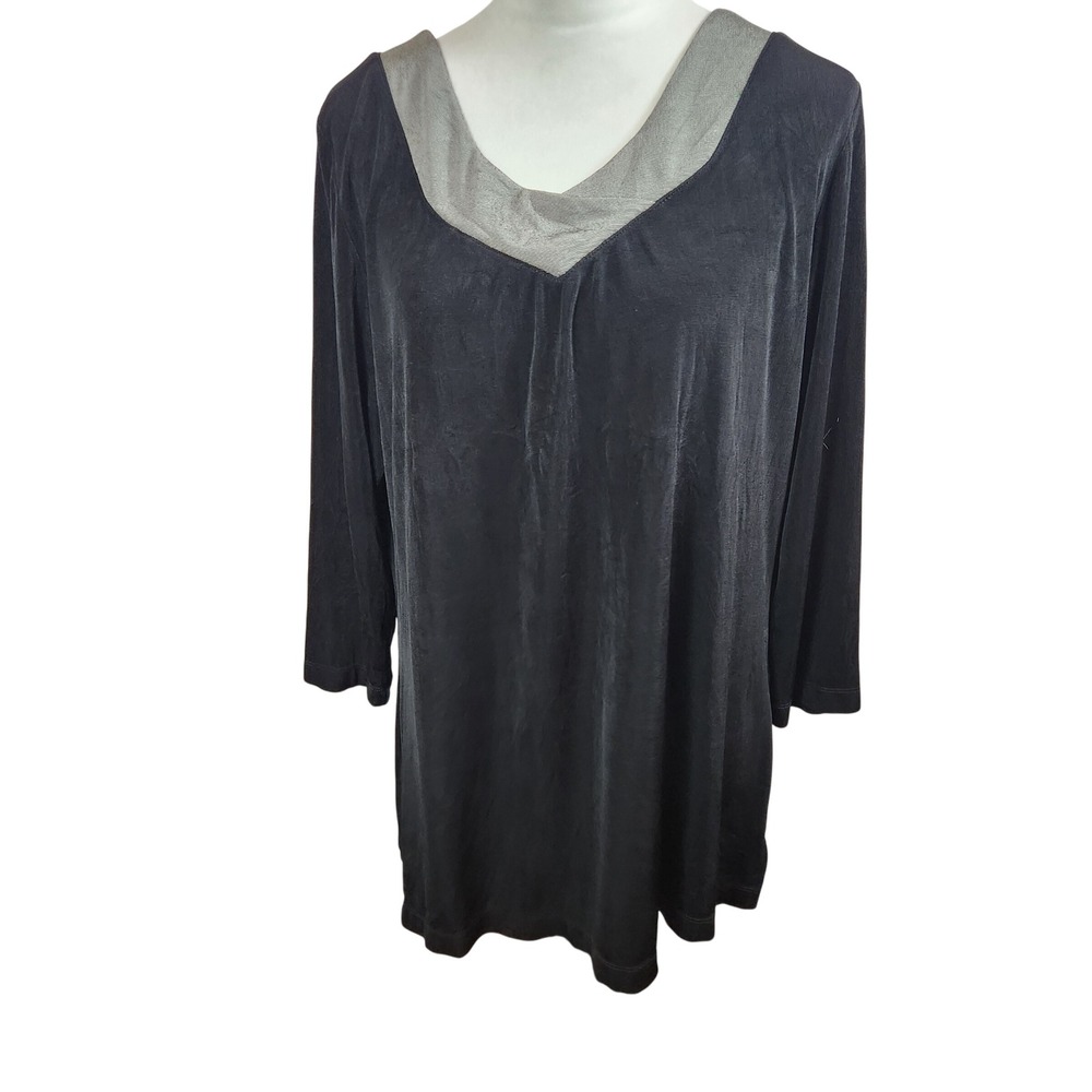 Chico's 3 Travelers Black Top‎ Gray Neckline Womens Size XL Slinky Minimalist